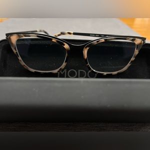 MODO eyeglass frames and case